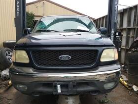 Ford Truck 260.fd8k02 F150 2002 Glove Box 1245182