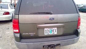 Ford Truck 591-00719d Chassis Ecm Transfer Case Right Hand Kick Panel Fits 02-03 Explorer 1230081