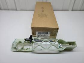 General Motors 20795370 Nos Gm Housing Front Side Door Driver 2005-08 Equinox 2004-08 Malibu