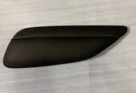 23365023 General Motors Gm Oem 2016-2024 Camaro Black Leather Passenger Side Armrest Pull Cap Cover