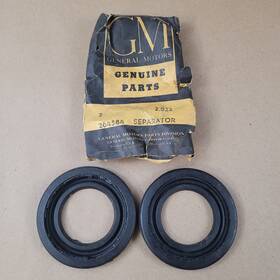 General Motors 264584 2 New Nos Gm Horn Contact Separator Rubber 1937-52 Pontiac