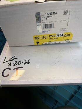 Gm 12707884 Genuine General Motor - Rail-f/injn Fuel Oem Nos