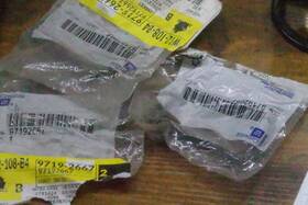 Gm 97192667 Lot Of 3 Genuine Engine Oil Cooler Adapter Gasket New Oem Unopened