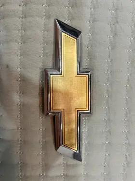 84003919 Gm Oem Chevrolet 16-18 Camaro Trunk Lid-emblem Badge Nameplate