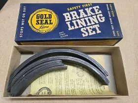 7-548 Gold Seal Nos 1930 1931 1932 Chevrolet Brake Shoes Lining Set Of 8 Whole Car Vintage Usa