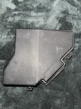 38256-sva-a13 Honda 08-11 Civic Sedan Engine Bay Fuse Junction Box Cover