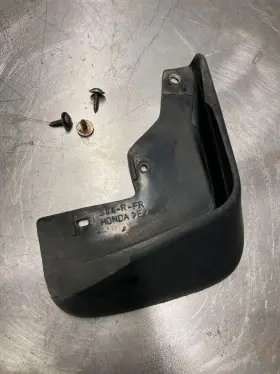 S84-l-fl Honda 98-02 Accord Front Driver Left Lh Mud Cover Flap Panel W Screws