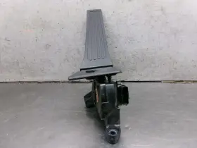 234.hy1t13 Hyundai 12 - 17 Azera Gas Throttle Accelerator Pedal