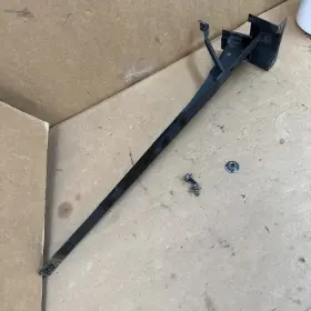 109.in1m08 Infiniti 2008 2009 2010 2011 2012 2013 G37 G37s Center Hood Latch Support 3825