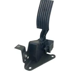 5020020 International Genuine Prostar Throttle Pedal