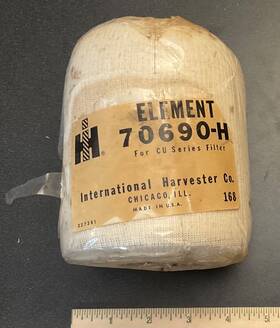 International 70690h Ih Harvester Vintage Truck Part Filter Element Nos Oem