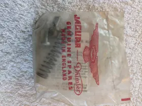 8280 Jaguar Etype 3.8 Oil Pressure Spring And Relief Valve Kit