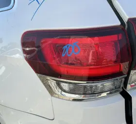 166-12070l Jeep Driver Left Tail Light Quarter Panel Mounted Fits 2020 Grand Cherokee 786430