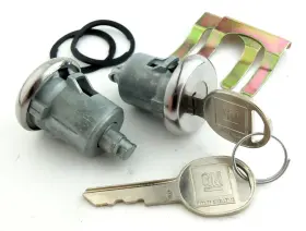 18011 Jegs Door Lock Set Fits Select 1970-1989 Gm Models Oval Style Keys