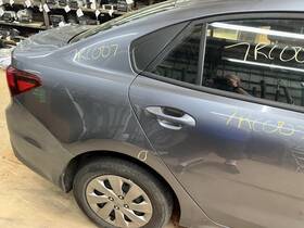 Kia 71585h9200 Passenger Quarter Panel Sedan With Folding Rear Seat Fits 18-23 Rio 104823827