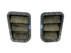 97510-17000 Kia Quarter Panel Air Pressure Vent Grille Set Of 2 Fits 2007-2010 Rondo 79784