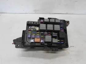 Smitley-214-05-040 Kia 2009-2010 Optima Fuse Box