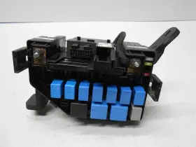 Smitley-221-35-021 Kia 2010-2011 Soul Fuse Box Fusebox