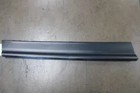 4ml853959 Lamborghini Urus Lh Left Rocker Panel Dmg Used P/n