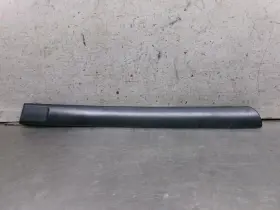 199.rv1404 Land Rover 04 Discovery Right Passenger Rear Door Moulding Trim