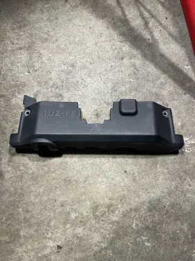 11025-50012 Lexus 92-95 1uz Non Vvti Valve Cover Trim Plug Wire