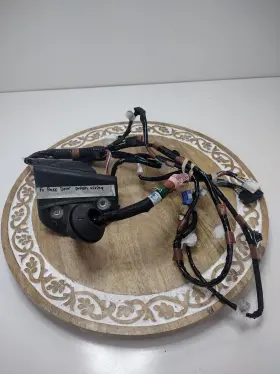 8215175060 Lexus 2012 Hs250h - Passenger Front Door Wiring Harness