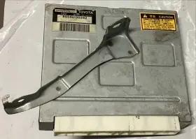 89540-30382 Lexus 98-05 Gs300 Abs Trac Traction Control Module Computer Oem