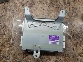 89720-53010 Lexus 2010-2011 Is250 Is350 Convertible Roof Top Control Module Unit Oem
