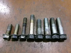 999.le1h00 Lexus 97 - 01 Es300 Transmission To Engine Mounting Bolts