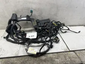 Da5t-14a411 Lincoln 2013 Mks 3.7l Engine Bay Fuse Box With Wire Harness Oem