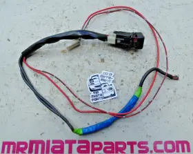 N00866730 Mazda 91-97 Miata Oem Rear Defrost Power Antenna Fuse Block Wiring Na 92 93 94