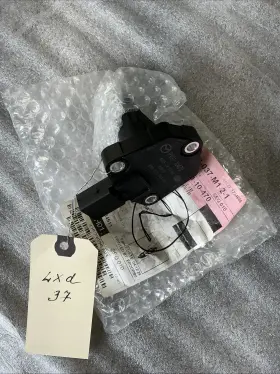 Px01-10-470 Mazda Genuine Oem Mazda3 Oil Lever Sensor