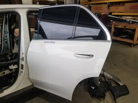 Mercedes-benz 130-10265bl 20 Gle350 167 Type Door Rear Left Driver White