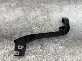 A1666263731 Mercedes-benz 1666263731 2014-2016 Gl350 Front Right Radiator Support Bracket Oem