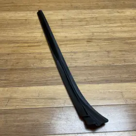 1676902208 Mercedes-benz 2021-2023 Gle53 Amg Right Windshield Pillar Oem
