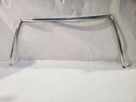 Mercedes-benz 199.mb1u79 1979 450sl Oem Hardtop Rear Windshield Moulding