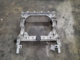 205-620-87-01 Mercedes-benz 15 16 17 18 19 20 21 22 23 C300 Front Sub Frame Crossmember/k-frame