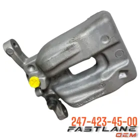 247-423-45-00 Mercedes-benz 2020-2024 Cla/glb35 Amg Left Piston Housing New Oem