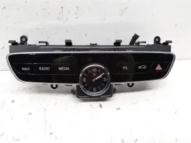 2138272000 Mercedes-benz 638-12460 2019 C300 Oem Dash Radio Control Panel 2059056411 Clock