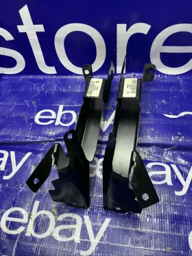 A1716390231 Mercedes-benz 06-11 Slk Class R171 Quarter Panel Mount Bracket Rh Lh Oem
