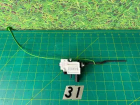 879-04 Mini 11-16 Cooper Countryman Fuel Door-lock Gas Tank Actuator Oem 985