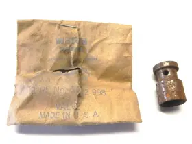 1142998 Mopar 1946-59 Oil Pressure Relief Valve Plunger #1142998 Nos Surface Rust
