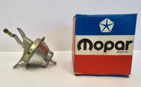 2875768 Mopar 1969-1971 Dodge Truck D500 D600 Distributor Vacuum Advance Unit Nos