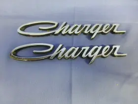 3504807 Mopar 1971 72 73 74 Dodge Charger Door Fender Emblem Ornament Set Lot2