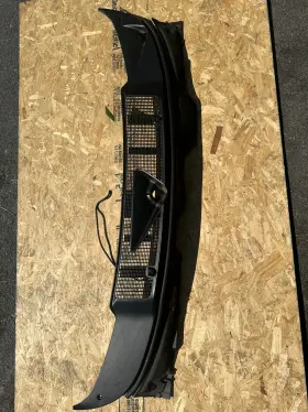 55056006ag Mopar 2006 Dodge Ram 2500 Windshield Wiper Cowl