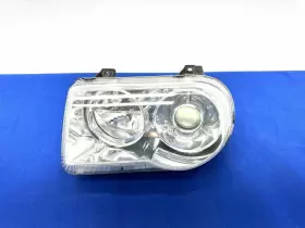 57010759aa Mopar 2005 - 2010 Chrysler 300c Srt8 6.1l Oem Driver Xenon Hid Headlight Lamp Light