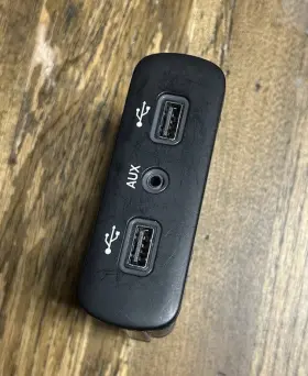 68294075aa Mopar 17-23 Dodge Challenger Scat Pack Center Console Auxiliary Usb Media Aux Port Hub