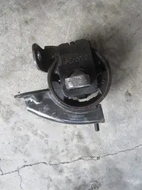 P05273996ae Mopar 2011-2018 Dodge Caravan Transmission Left Mount Bracket Support