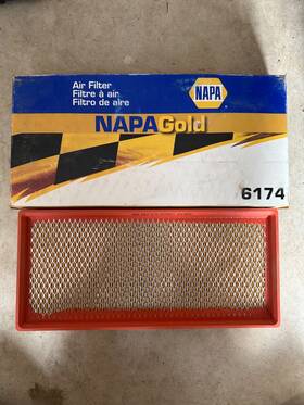 Napa 6174 Genuine Nos Air Filter