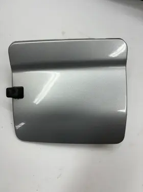 177.da1804 Nissan 00- 04 Xterra Gas Fuel Filler Door Lid Cover Silver Metalllic
